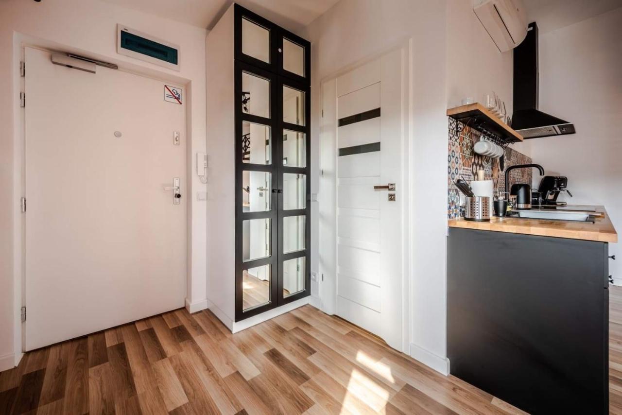 Modern Apartment Arizona Studio Old Town Dietla Balcony Красков Екстериор снимка