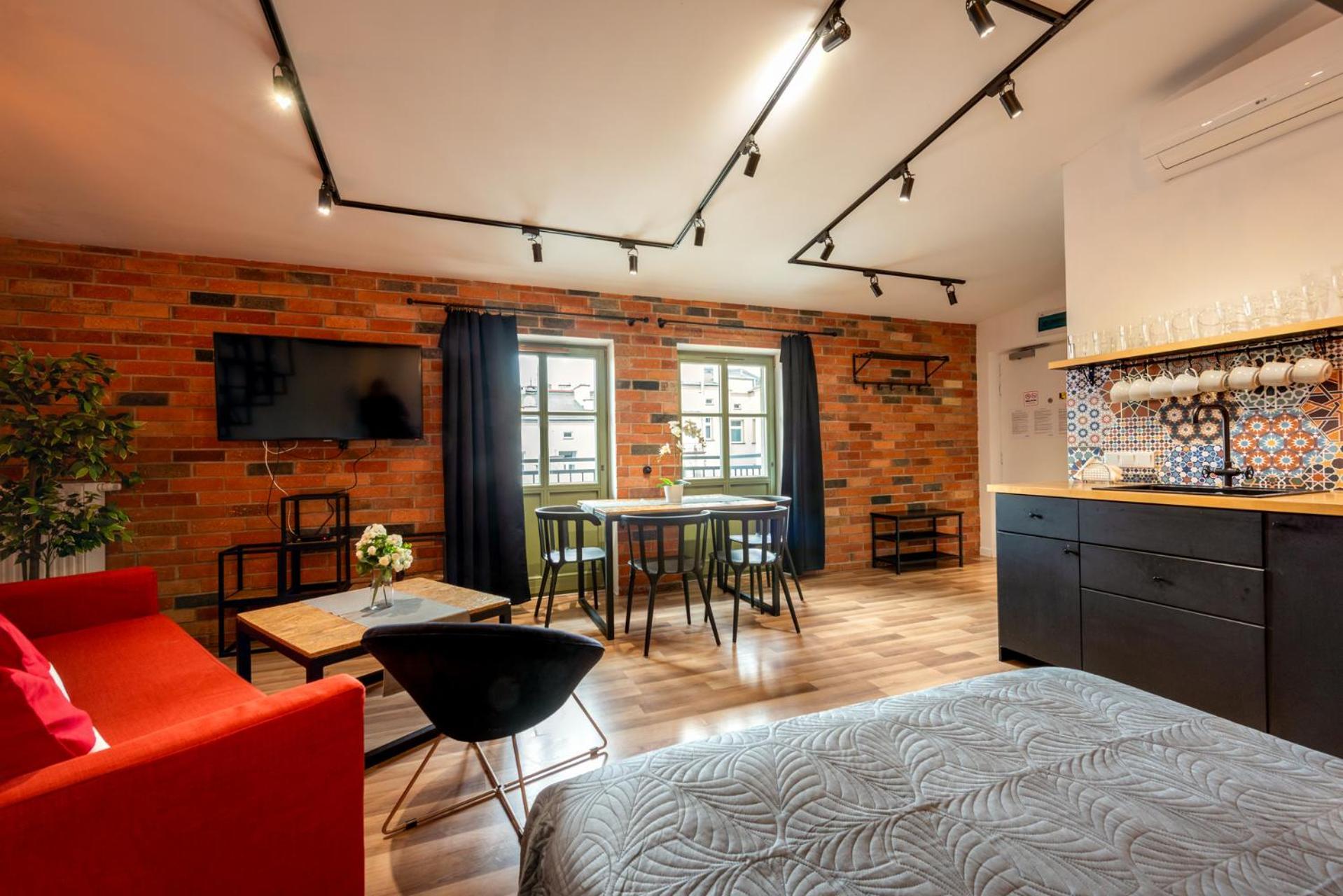 Modern Apartment Arizona Studio Old Town Dietla Balcony Красков Екстериор снимка